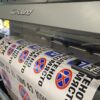 Печат на PVC самозалепващо фолио за витрини и автомобилни стъкла